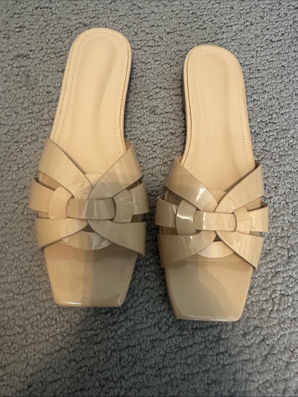 Neutral Patent Leather Slide Sandals - Beige